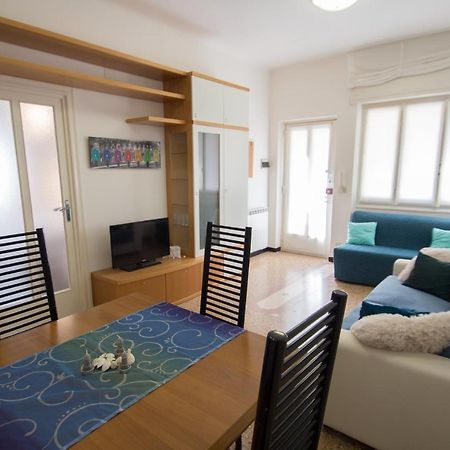 Grande Bilocale Con Giardino E Posto Auto Privato Comodo Al Mare Varazze Exterior foto