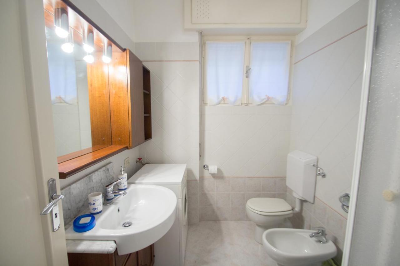 Grande Bilocale Con Giardino E Posto Auto Privato Comodo Al Mare Varazze Exterior foto